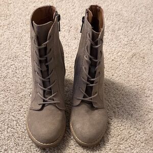 Indigo Women's Lace Up Tan Boots